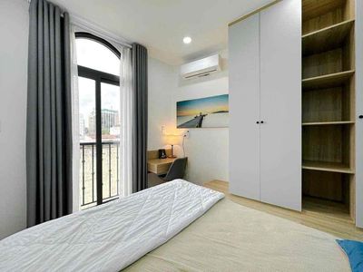 Rent the District Service apartment.