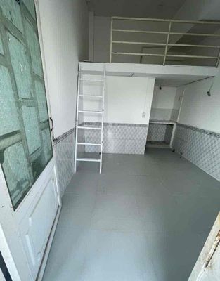 Rent a 7th district motel-- new guard, 3.5 million a month.