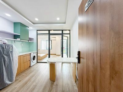 10 million-one bedroom - Full interior - balcony through District 4, District 1