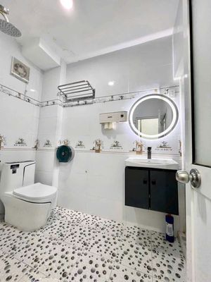 To rent Hoàng Sa District 3.