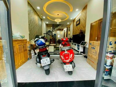 Rent an alley building 57/3 B Trường Sơn, 1806 15, District 10 into the North Sea
