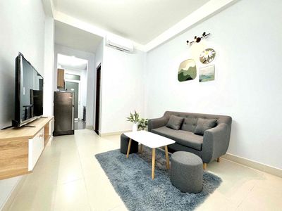 The studio is over 35 M2 bangly interior.