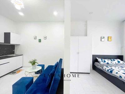 Rent an apartment. A P.E. Room. Park near the Home Park.