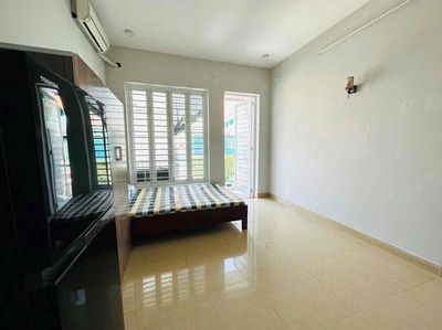 Room Bancol.