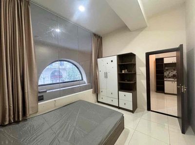 The apartment is two. A very cheap, very happy City Bedroom.