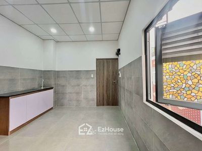 Rent a bedroom, super open kitchen, Full interior, right at Mrs. C Understand's market.