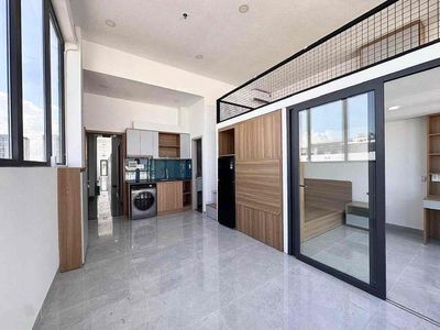 The apartment is 40 meters wide, right in Etown Cộng Hoà.
