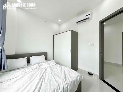 The House of One Bed Near Emart Phan, The Convenient Convergence to Etown Republic.