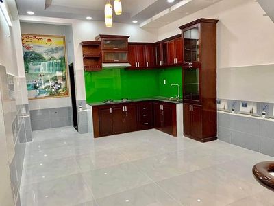 Rent the alleyhouse 386/10 A Lê Văn Sỹ, 717 14, District 3.