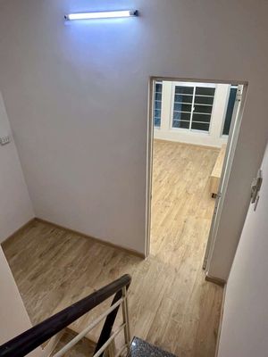 Rent a house-- Tô Hiến Thành-- 15th Ward, 10th District, tri-carway.