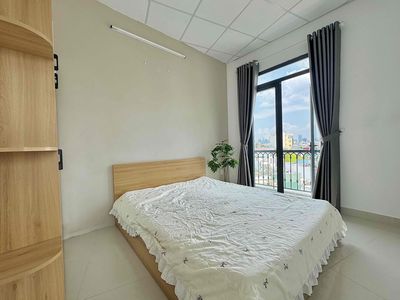 Rent the two bedrooms balcony.