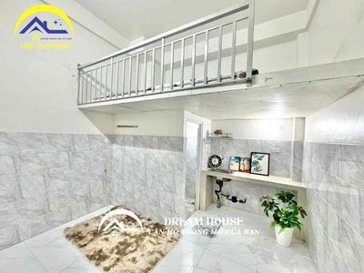 Newly built shelter, free stationed station pdv - elevator vault near aeon
