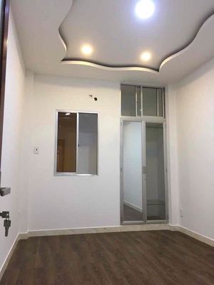 Phan Đăng Lưu-Q, Bình Thạnh, 1 3th floor - 5th Room 3 toilet