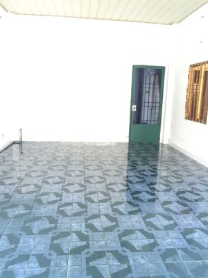 The alley terminal is unified at the metro station, two bedrooms wide, in the gn, KNI ol.