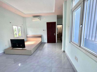 Rent a full building of the balcony right here in Thủ Đức.