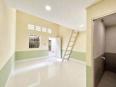New NBE on the bridge over the pickles - Thủ Đức lead market