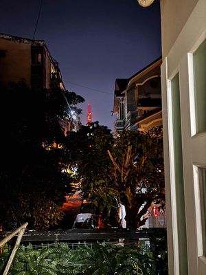 I need to get back to the 4th of 2027. Room 1 Bedroom District 2.