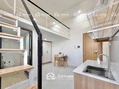 The new apartment was built near the sandy side of the sky's windows, which were at a tender end.