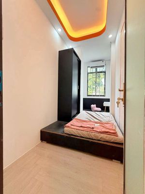 Two bedrooms with private washing machines near uthtfu