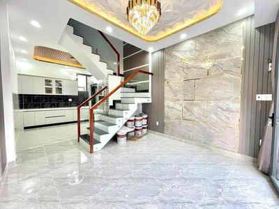 For renting the square root 645 Trần xuân soạn