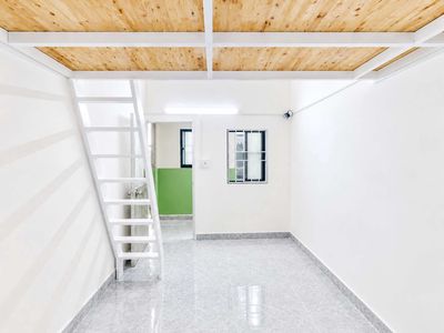 The New Room Builds the Market of Security, Lê Đức Thọ.