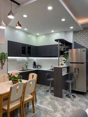 Rent house: 86/ Trường Chinh, 1806 12, Tân Bình district.