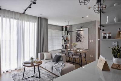 We'll rent Vinhomes Grand Park out of 9 from 4.5 million to 6 million.