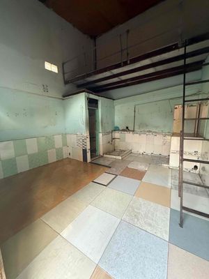 Rent room 1 million8.