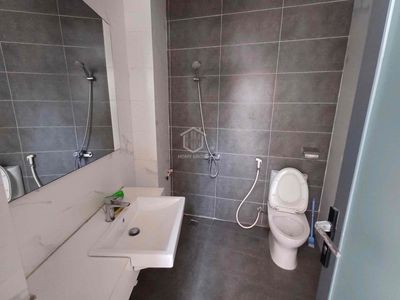 200 M copper violation-- Linh Đông Railway-- 3th floor, 5th floor bedroom, 5 toilets.