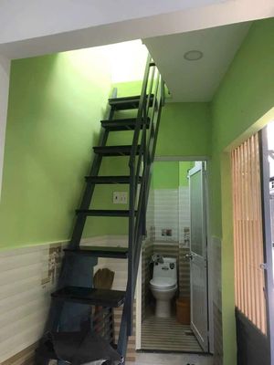 Rent house. One floor. One room. Two bathrooms.