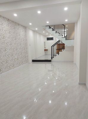 Need to rent an alley house on 16/6 B period 9 District 3.