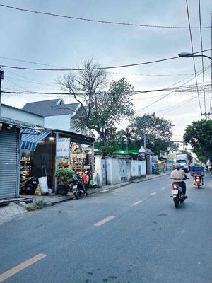 Rents a small Nguyễn Ảnh Thủ Shire 2 floors of ruins to 204 meters of bedroom 3 toilets