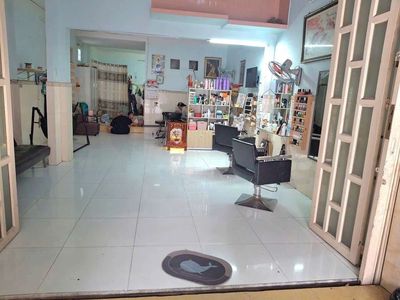 5 X 16 M corner trade ok