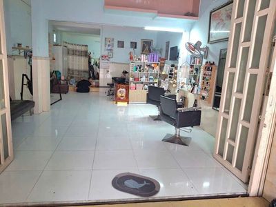 5 X 16 M corner trade ok