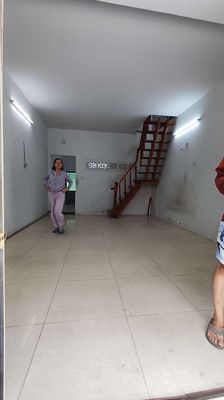 1st floor 2 bedroom 2 Lê Văn Quới alley toilet