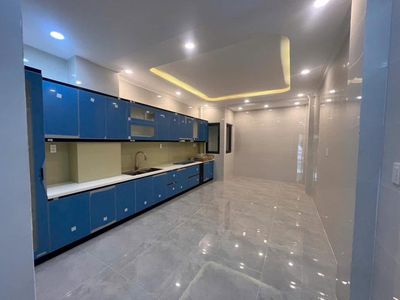 A business, Rada residence, a số 11 street, area 4 X 19 M, 3/5 of the board.