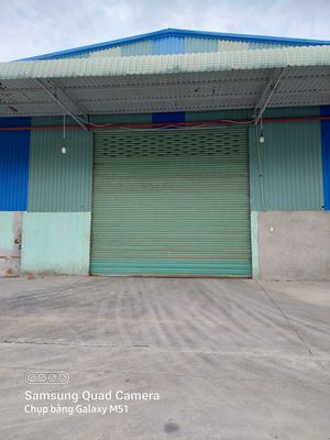 Rent factory 230 m2 at 15 million at Tô Ngọc Vân Thạnh Xuân