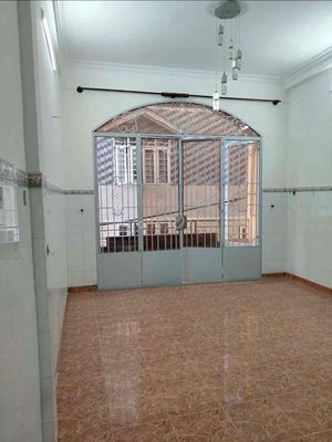 Rent Minh Phụng District 6-4 x 10-3-4-p-p-p-t-t-the-car car for 15 million.