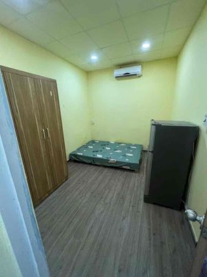 The Bắc Hải Full cash room is interior-private. Good price, sv, stay in.