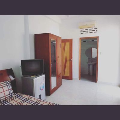 It's a nice room from 3 million and 4 million at 347/63 Lê Đại Hành.313 District 11