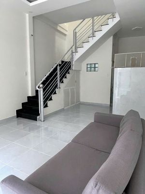 Q. Tân Bình, 1801 10. New house, clean house, one room for rent!