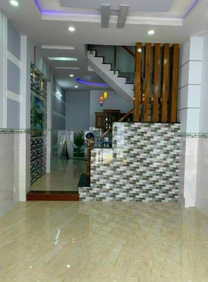 Need to rent an alley house. 549/4 A Nguyễn Đình Chiểu-7.2 District 3.