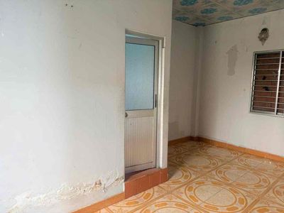 Rent 5 x 10 meters 2 floors, 3 bedrooms, alleys, Nguyễn Văn Quá, District 12