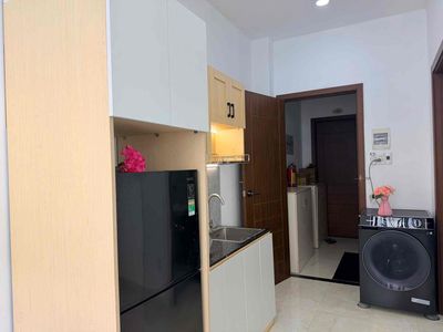 1st Bedroom Full interior downtown Cityland near the Erebor supermarket