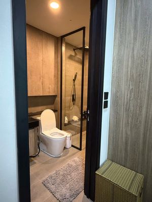 Renting Delasol apartment, District 4, 5 Star Standards,