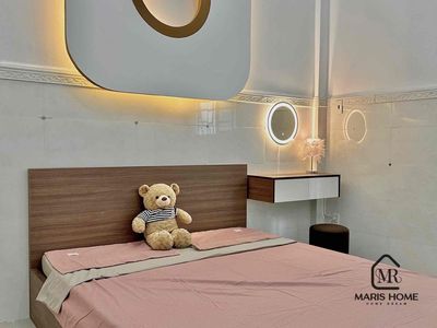 The two bedrooms, full-story bedroom.