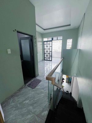 Rent a ground floor empty all the time, Kha Vạn Cân.