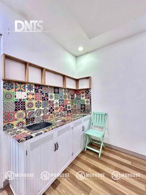 One bedroom plus 35 square feet of balcony near my park.