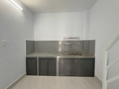 Rent an alleyhouse Nguyễn Xuân Khoát Tân Thành.