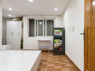 The full interior service apartment - lost by the cloud, near the commercial university